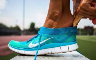 Detrás del precio de unas zapatillas de running de 100 dólares